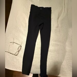 Black Lululemon leggings